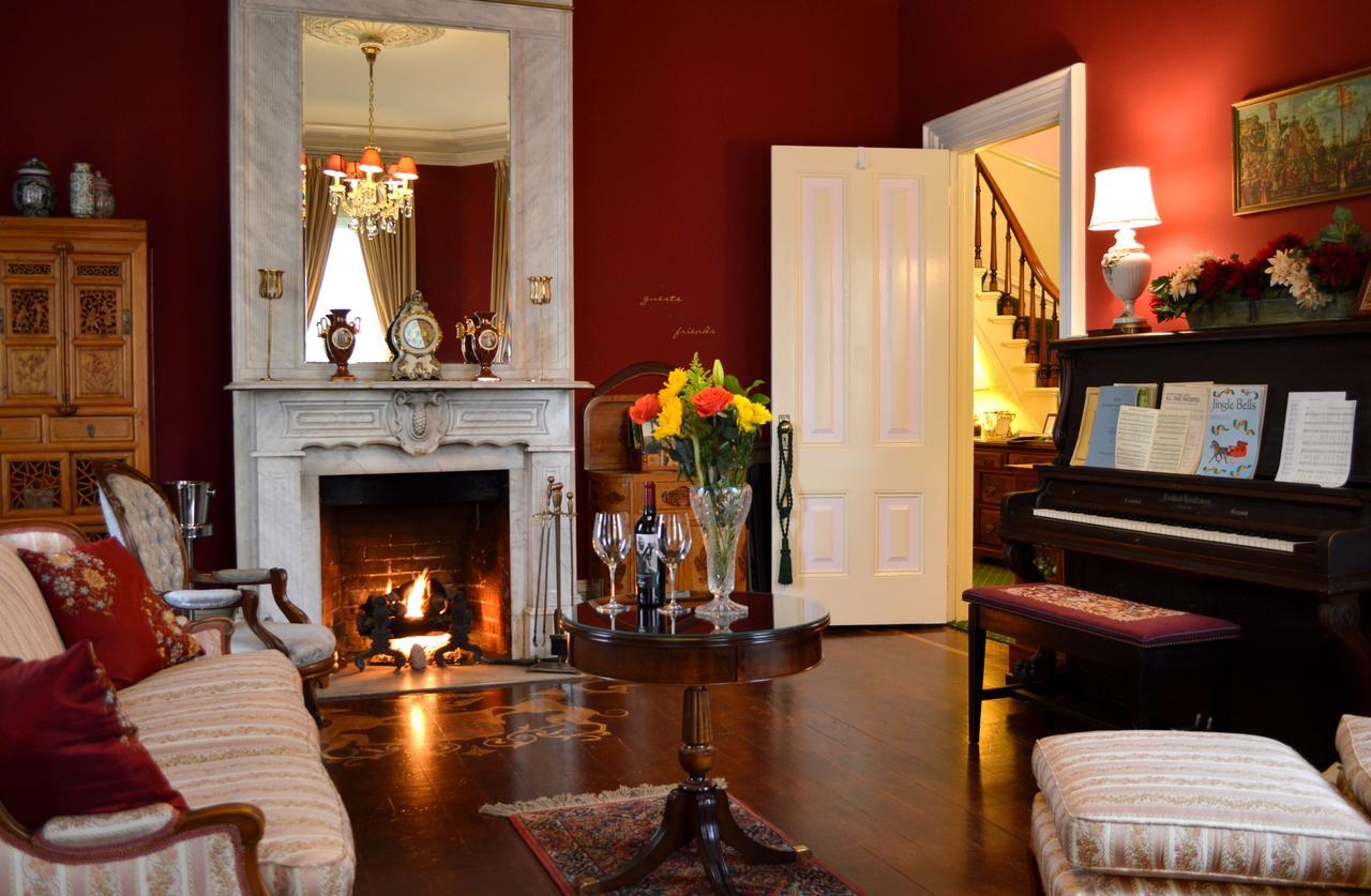 The Gables Wine Country Inn ซานตา โรซา ภายนอก รูปภาพ