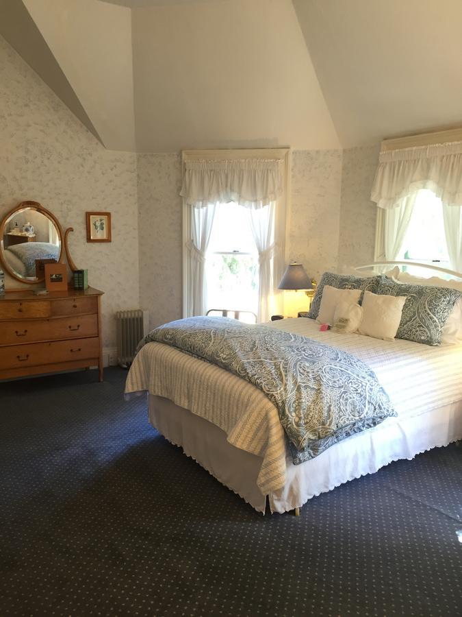 The Gables Wine Country Inn ซานตา โรซา ห้อง รูปภาพ